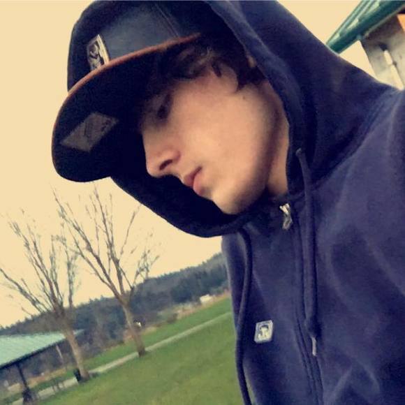 Meet your Posher, Ashtonn - Picture 1 of 1